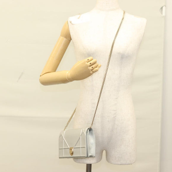 Christian Dior Diorama Chain Shoulder Bag Leather Silver Auth gh272