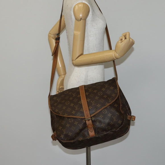 LOUIS VUITTON Monogram Saumur 35 Shoulder Bag M42254 LV Auth gh978