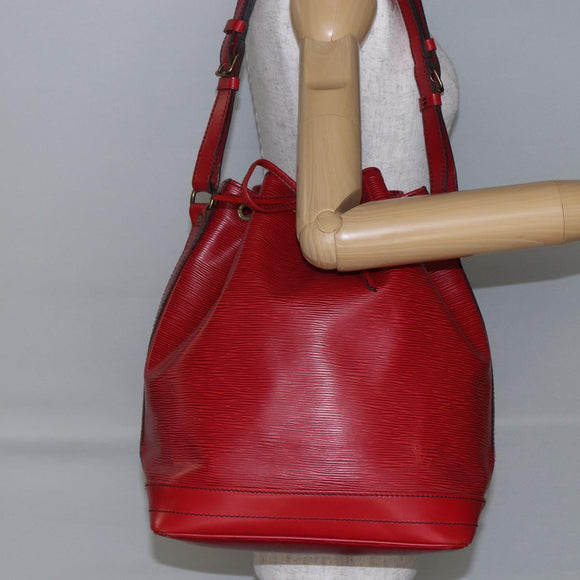 LOUIS VUITTON Epi Noe Shoulder Bag Red M44007 LV Auth gh982