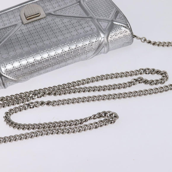 Christian Dior Chain Diorama Shoulder Bag Leather Silver Auth gh990