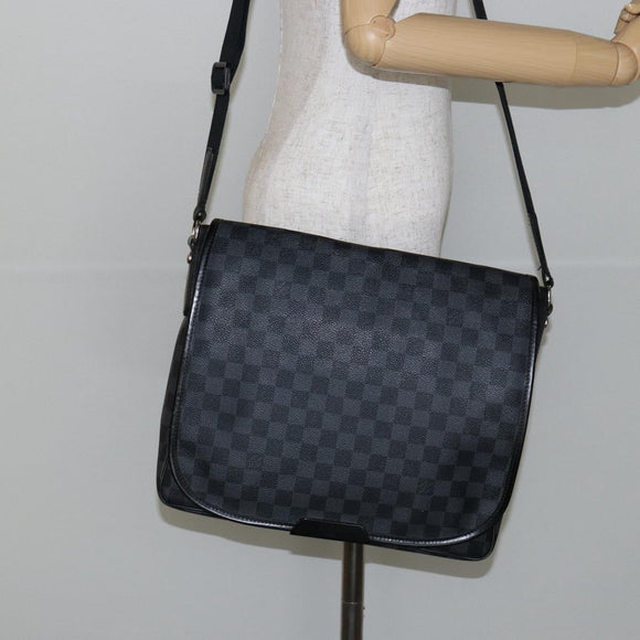 LOUIS VUITTON Damier Graphite District GM Shoulder Bag N41271 LV Auth gh993