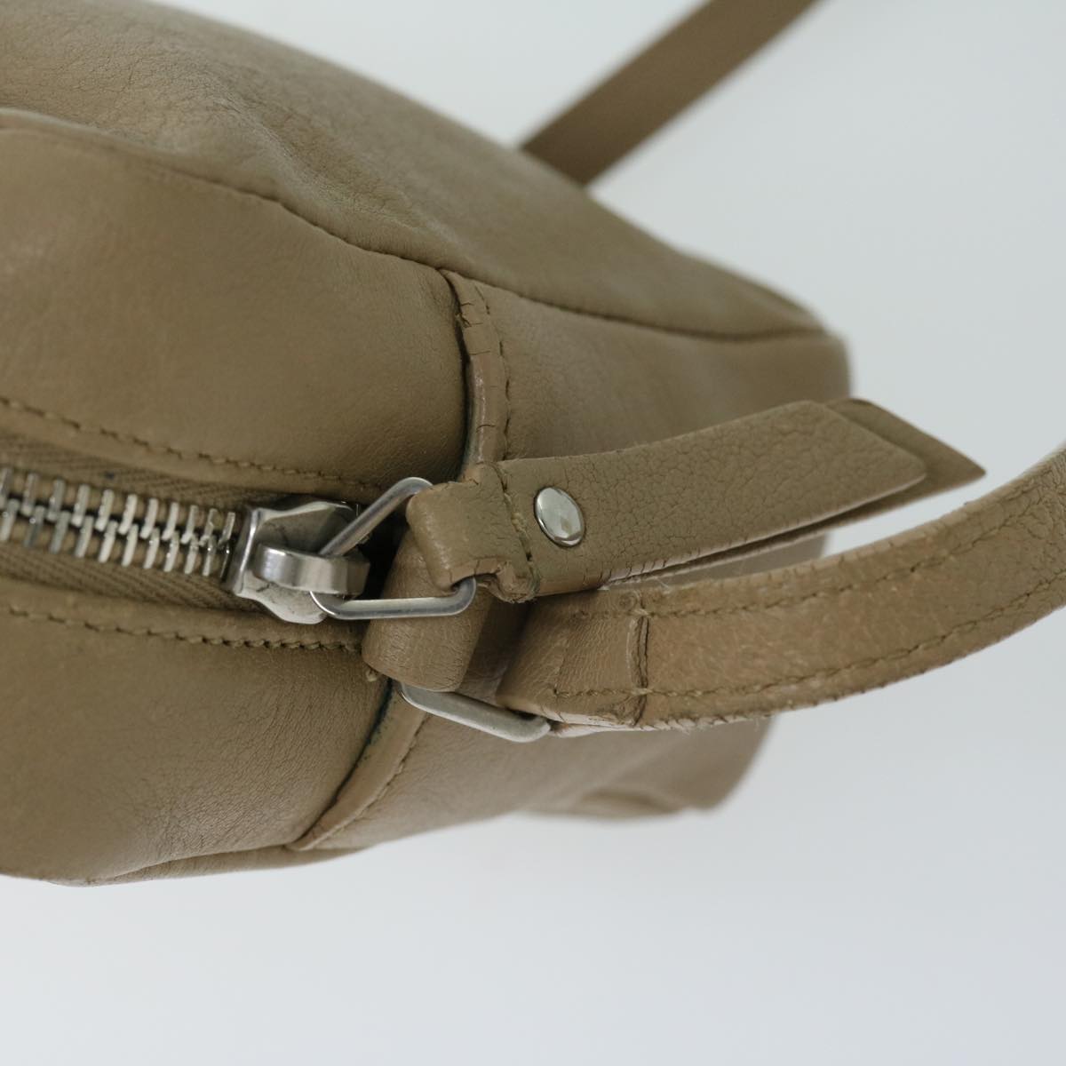 SAINT LAURENT Shoulder Bag Leather Beige Auth hk1135