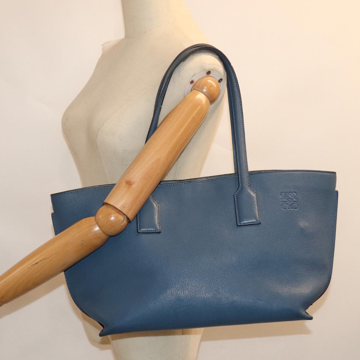 LOEWE Tote Bag Leather Blue Auth hk1302