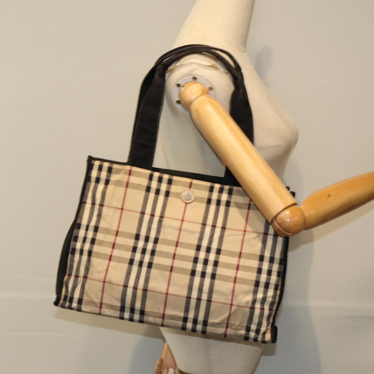 BURBERRY Nova Check Tote Bag Canvas Beige Auth hk1313