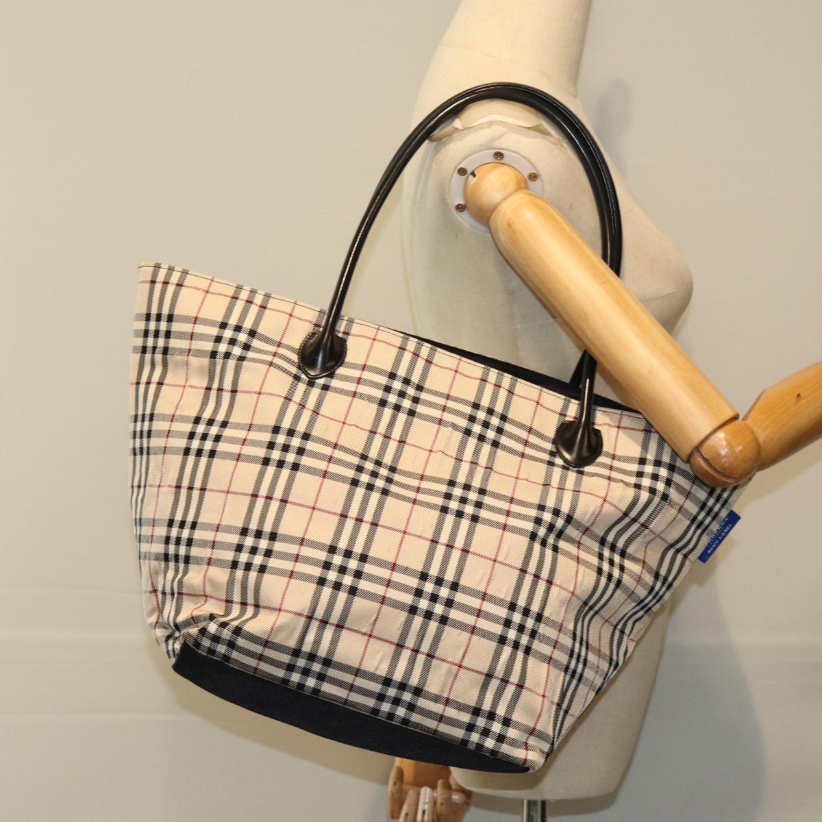 BURBERRY Nova Check Blue Label Tote Bag Nylon Beige Auth hk1322