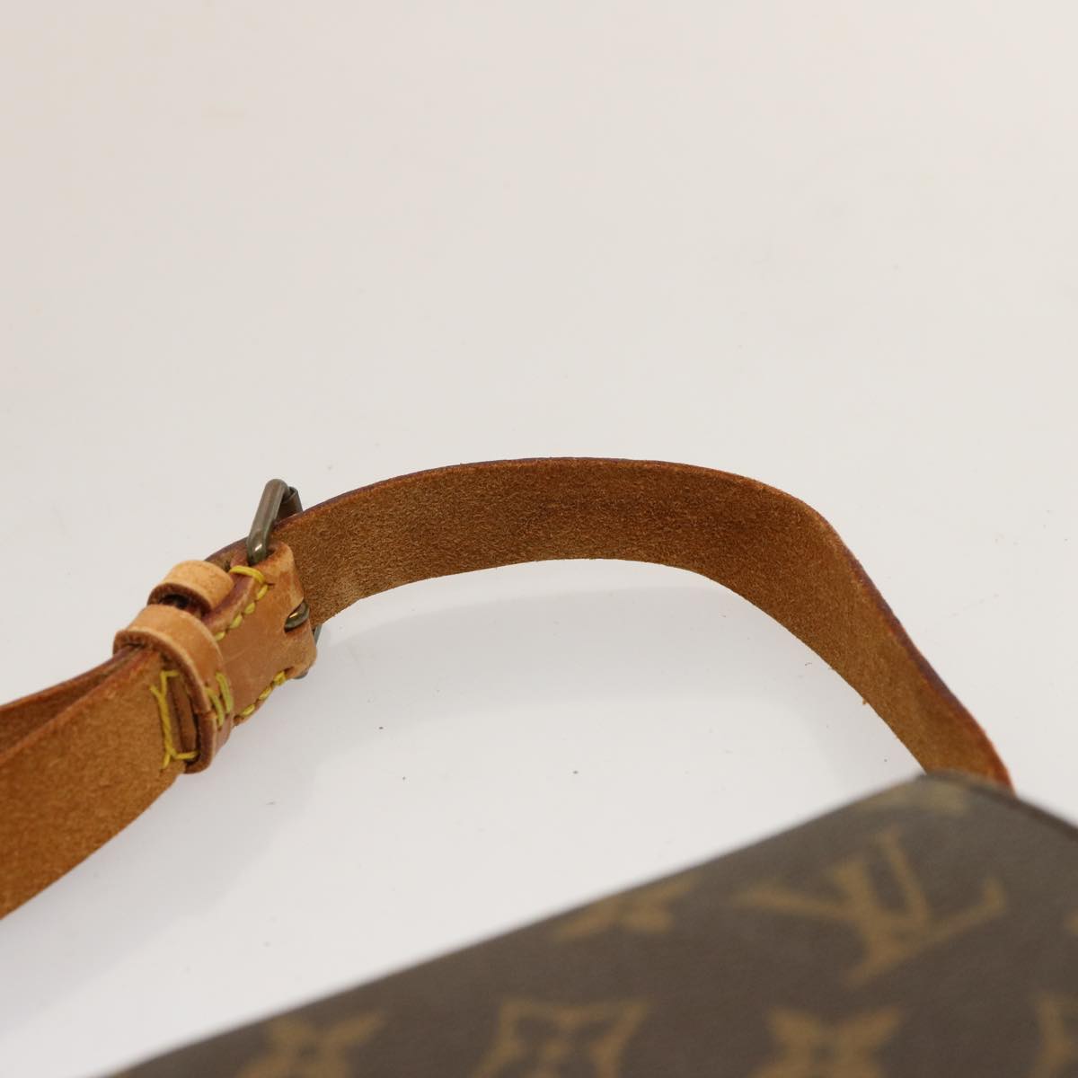 LOUIS VUITTON Monogram Cartouchiere MM Shoulder Bag M51253 LV Auth hk1338