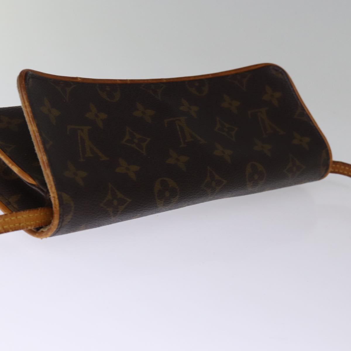 LOUIS VUITTON Monogram Pochette Twin GM Shoulder Bag M51852 LV Auth hk1343