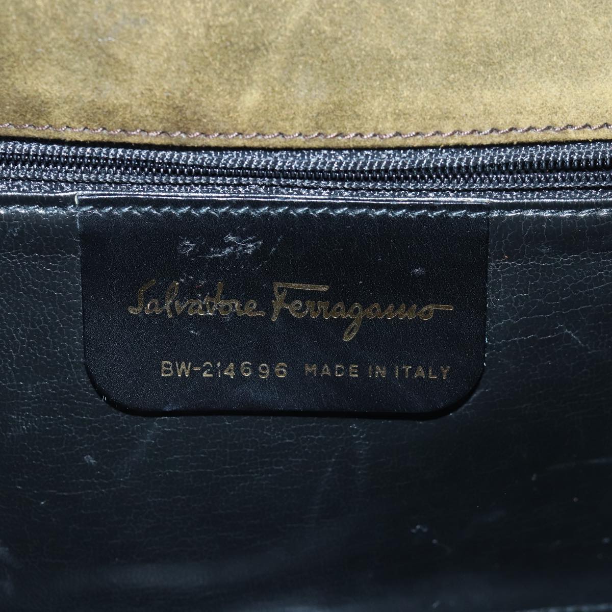 Salvatore Ferragamo Gancini Shoulder Bag Suede Khaki Auth hk1414