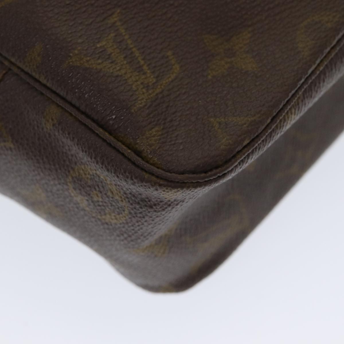 LOUIS VUITTON Monogram Trousse Toilette 28 Clutch Bag M47522 LV Auth hk1488