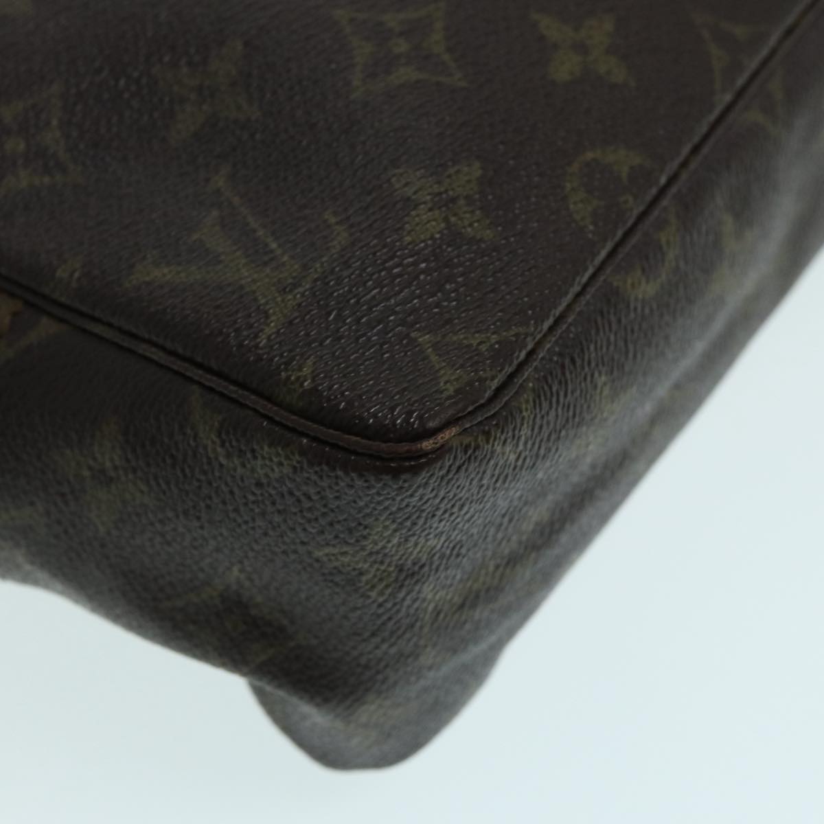 LOUIS VUITTON Monogram Trousse Toilette 28 Clutch Bag M47522 LV Auth hk1493