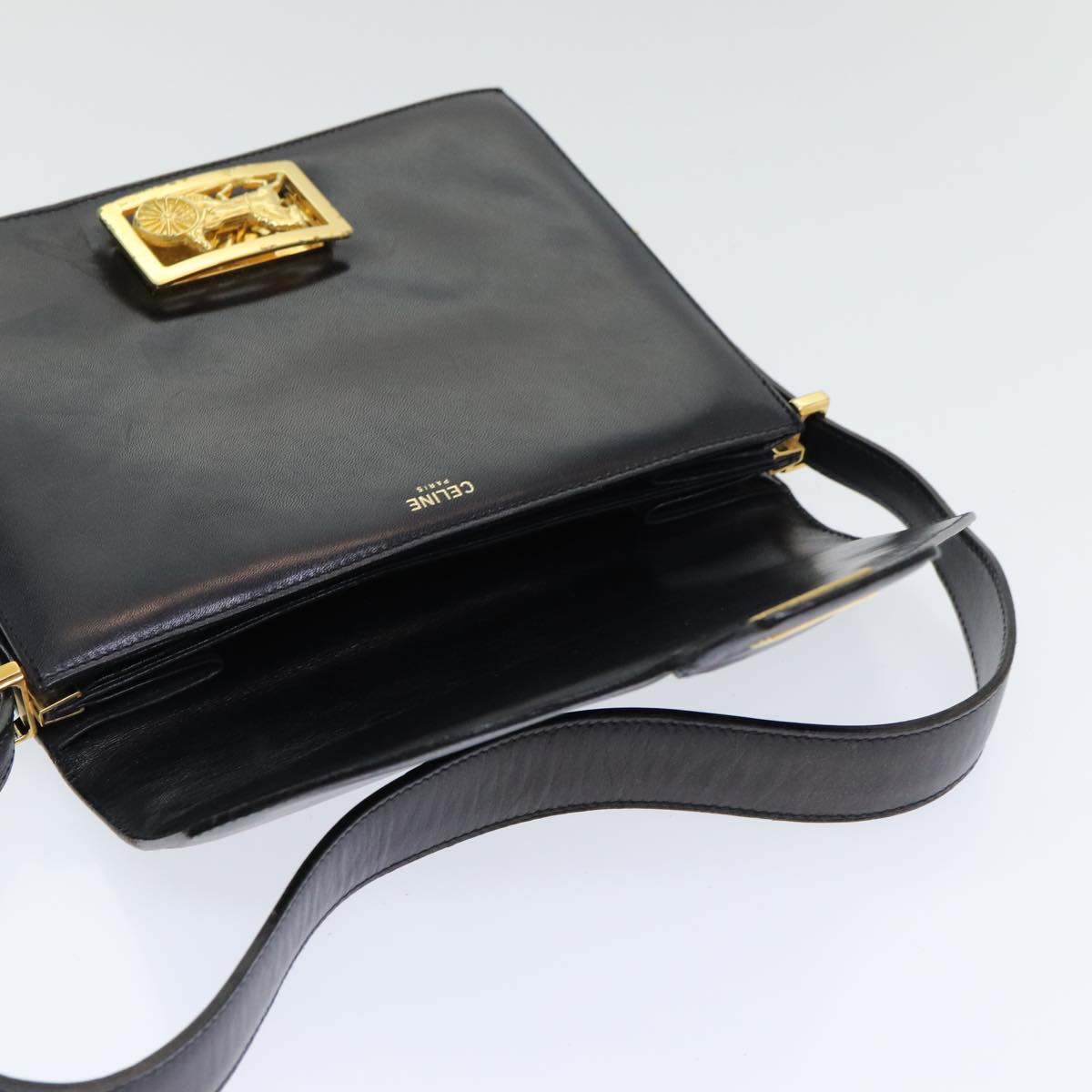 CELINE Shoulder Bag Leather Black Auth hk1504