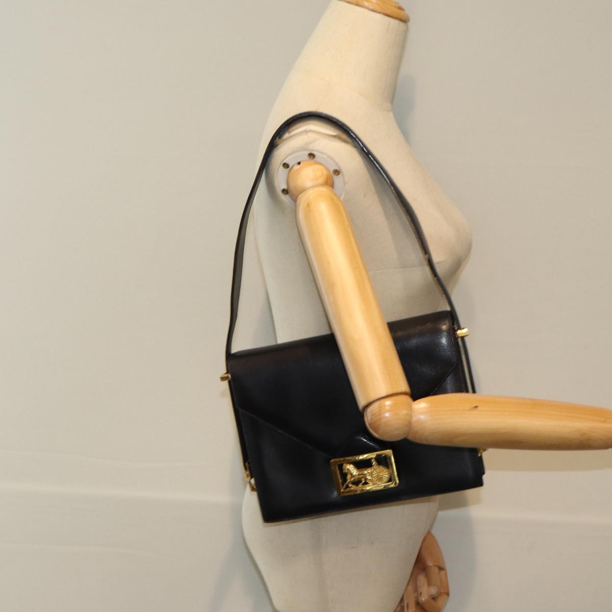 CELINE Shoulder Bag Leather Black Auth hk1504