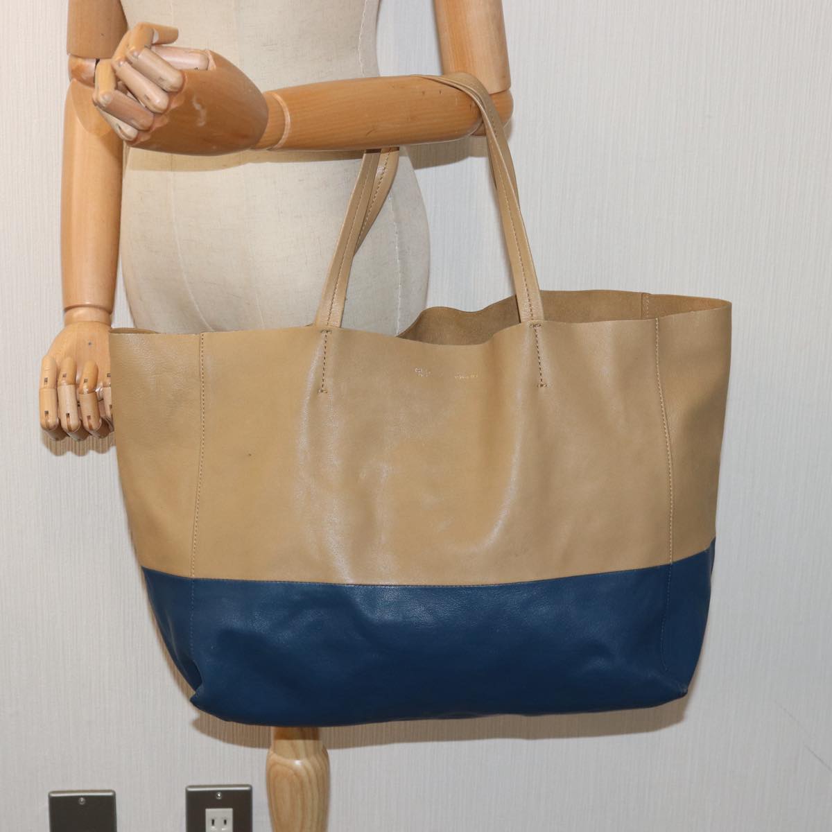 CELINE Horizontalkava Tote Bag Leather Blue Auth hk1542