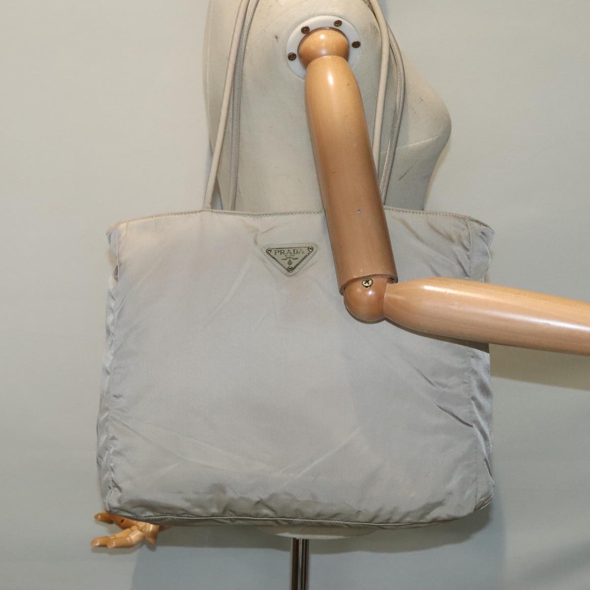 PRADA Tote Bag Nylon Beige Auth hk1669