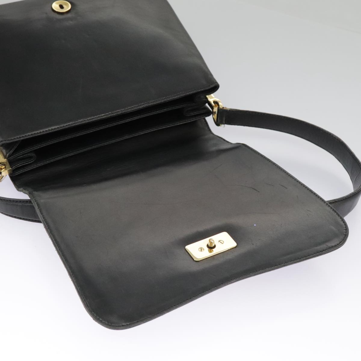 Salvatore Ferragamo Shoulder Bag Leather Black Gold Auth hk1733