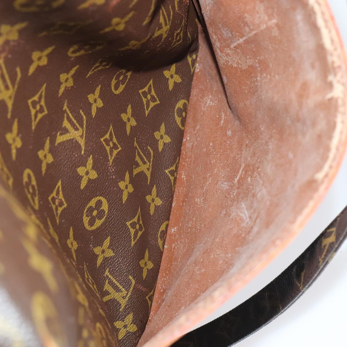 LOUIS VUITTON Monogram Danube GM Shoulder Bag M45262 LV Auth hk1822