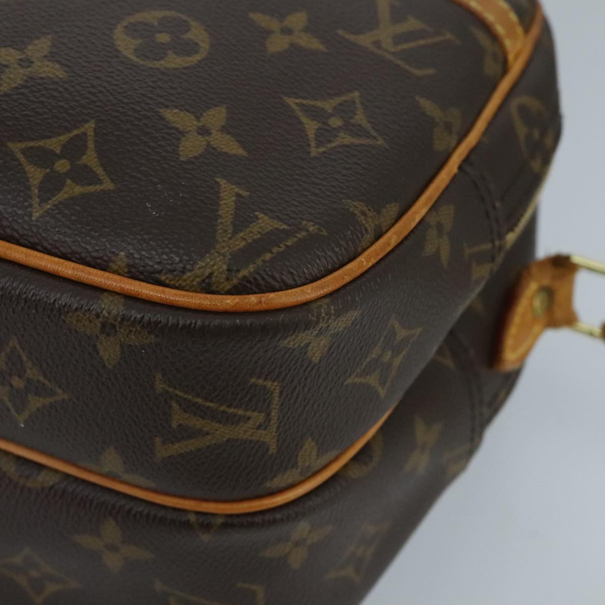 LOUIS VUITTON Monogram Reporter PM Shoulder Bag M45254 LV Auth hk1825