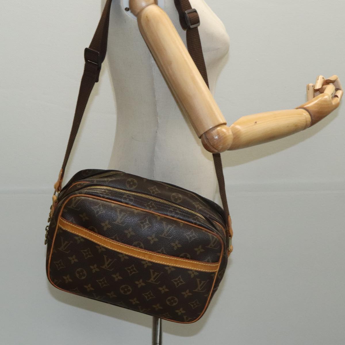 LOUIS VUITTON Monogram Reporter PM Shoulder Bag M45254 LV Auth hk1825