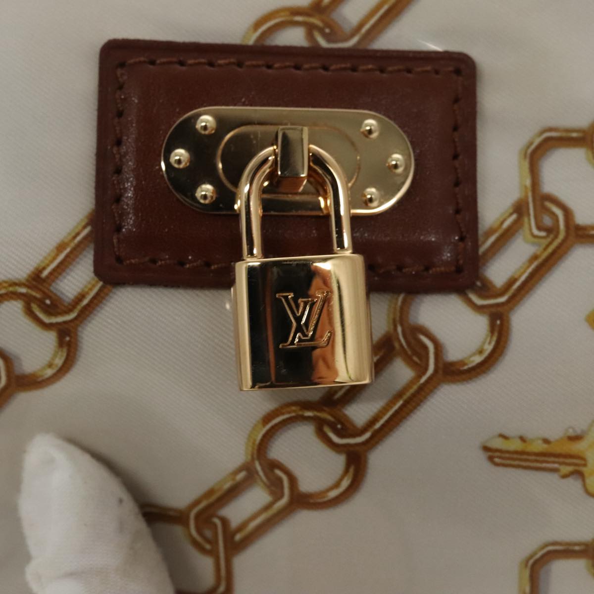 LOUIS VUITTON Monogram Charm Pochette Accessoires Pouch White M95161 Auth hk1852