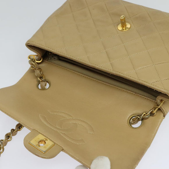 CHANEL Matelasse Chain Shoulder Bag Lamb Skin Beige Gold CC Auth hk1979