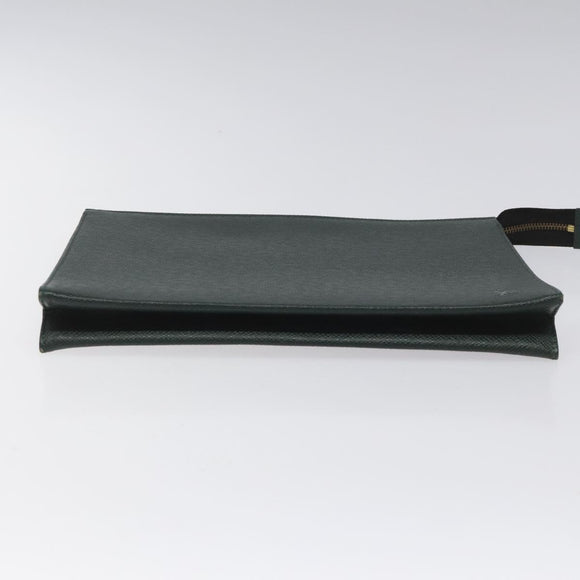 LOUIS VUITTON Taiga Poche Toilette 26 Pouch Epicea LV Auth hk2176