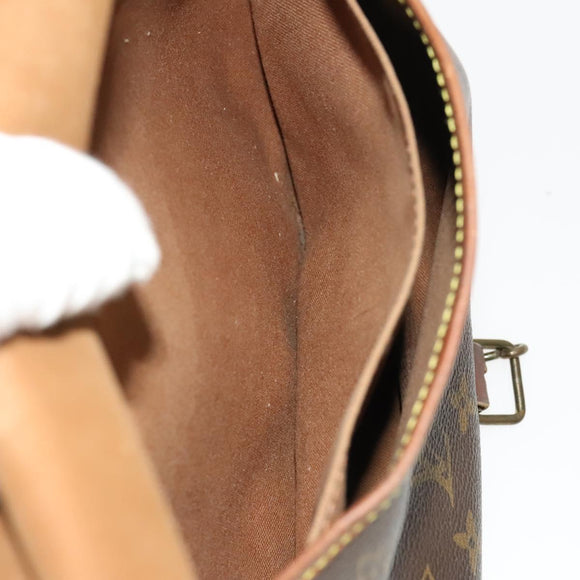 LOUIS VUITTON Monogram Saumur 30 Shoulder Bag M42256 LV Auth hk2574