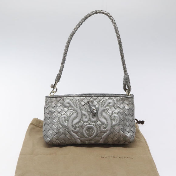 BOTTEGA VENETA INTRECCIATO Pouch Leather Only to Omotesando 161358 Auth hk2658