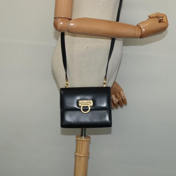 Salvatore Ferragamo Gancini Shoulder Bag Leather Black Gold Auth hk2923