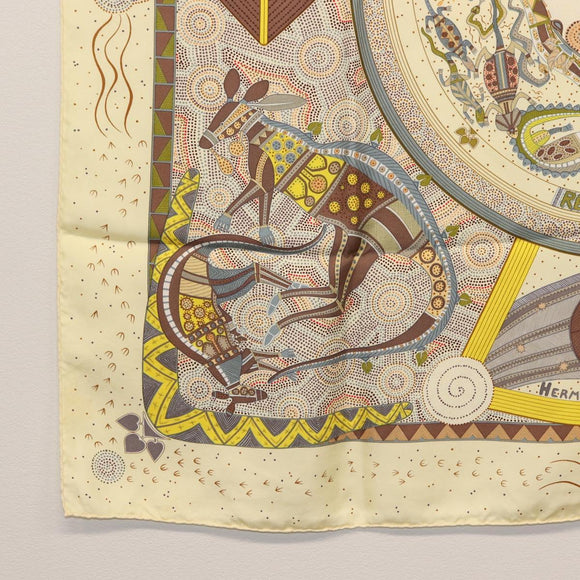 HERMES Carre 90 Scarf ""REVE D'AUSTRALIE "" Silk Yellow Auth hk3014