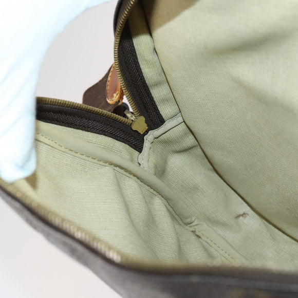 LOUIS VUITTON Monogram Reporter GM Shoulder Bag M45252 LV Auth hk3036