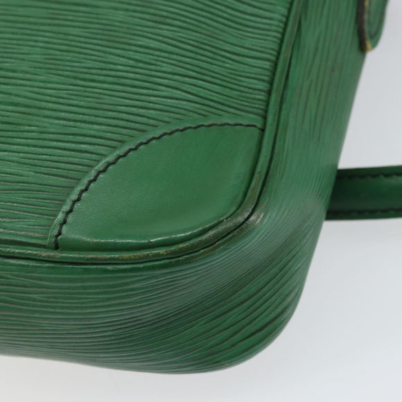 LOUIS VUITTON Epi Danube Shoulder Bag Green M45634 LV Auth hk3268