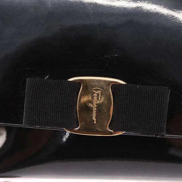 Salvatore Ferragamo Vala Chain Bag Patent leather Black Gold Auth hk3377