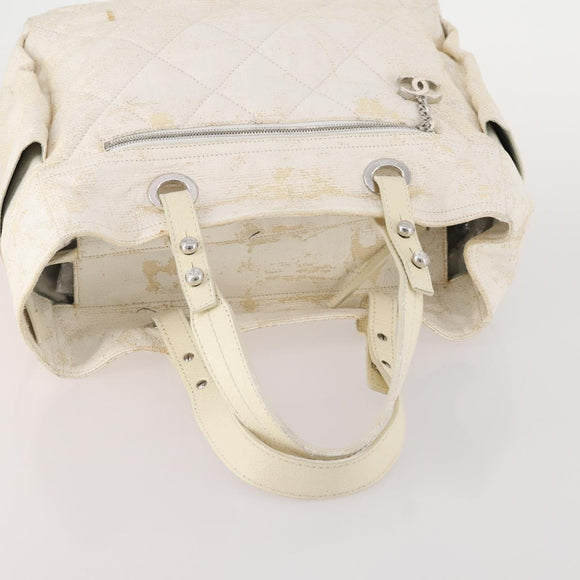 CHANEL Matelasse Paris Biarritz GM Tote Bag PVC Canvas White CC Auth hk3597