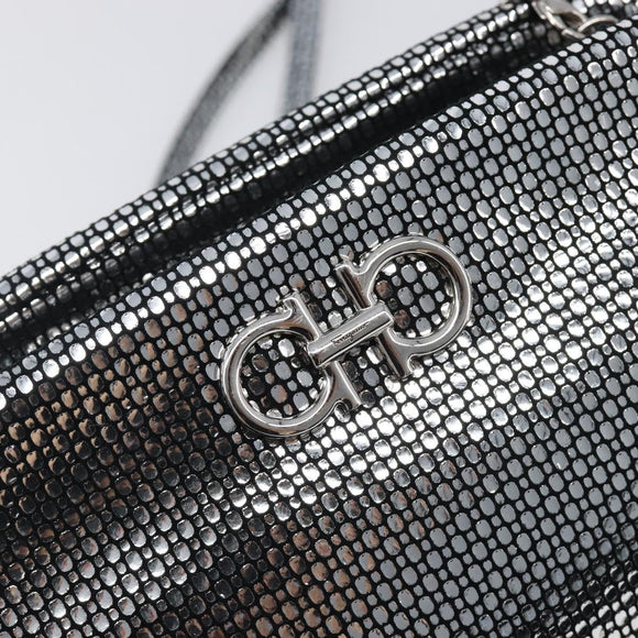 Salvatore Ferragamo Gancini Chain Shoulder Bag Leather Silver Auth hk4007V