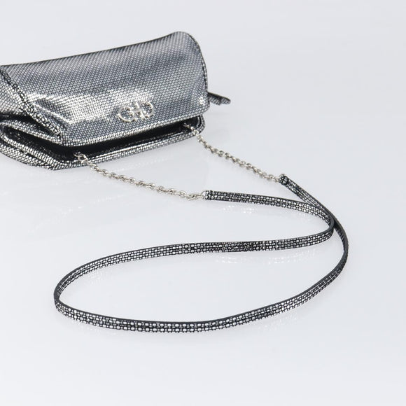 Salvatore Ferragamo Gancini Chain Shoulder Bag Leather Silver Auth hk4007V