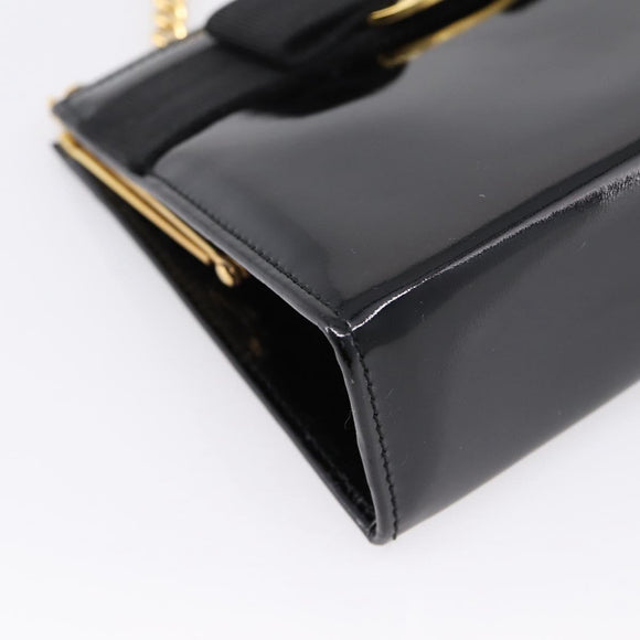 Salvatore Ferragamo Chain Gancini Bag Patent leather Black Gold Auth hk4140A
