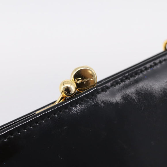 Salvatore Ferragamo Chain Gancini Bag Patent leather Black Gold Auth hk4140A