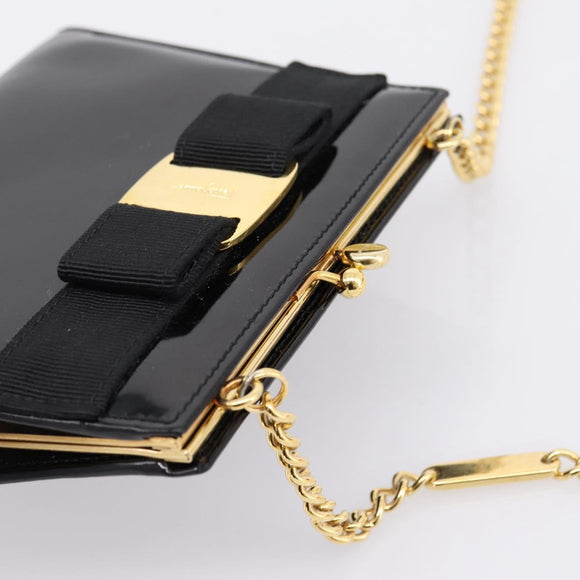 Salvatore Ferragamo Chain Gancini Bag Patent leather Black Gold Auth hk4140A