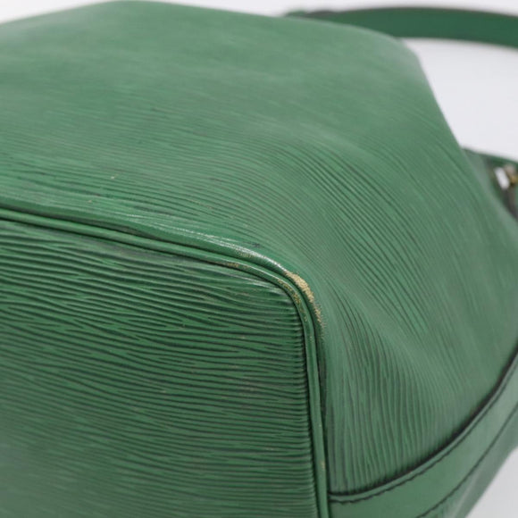 LOUIS VUITTON Epi Petit Noe Shoulder Bag Green M44104 LV Auth hk4279