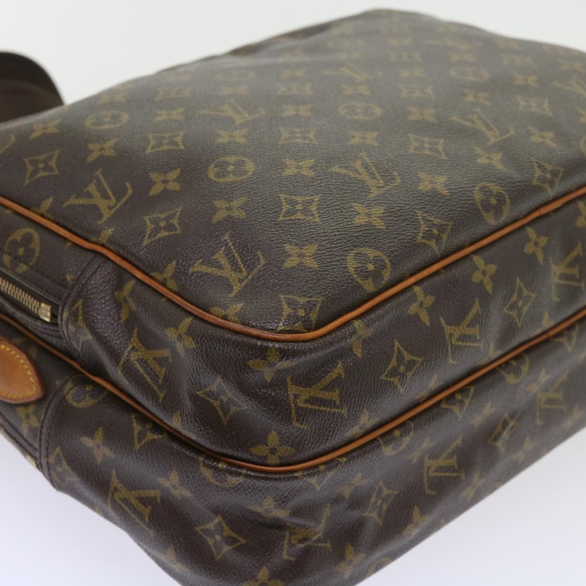 LOUIS VUITTON Monogram Reporter GM Shoulder Bag M45252 LV Auth hk885