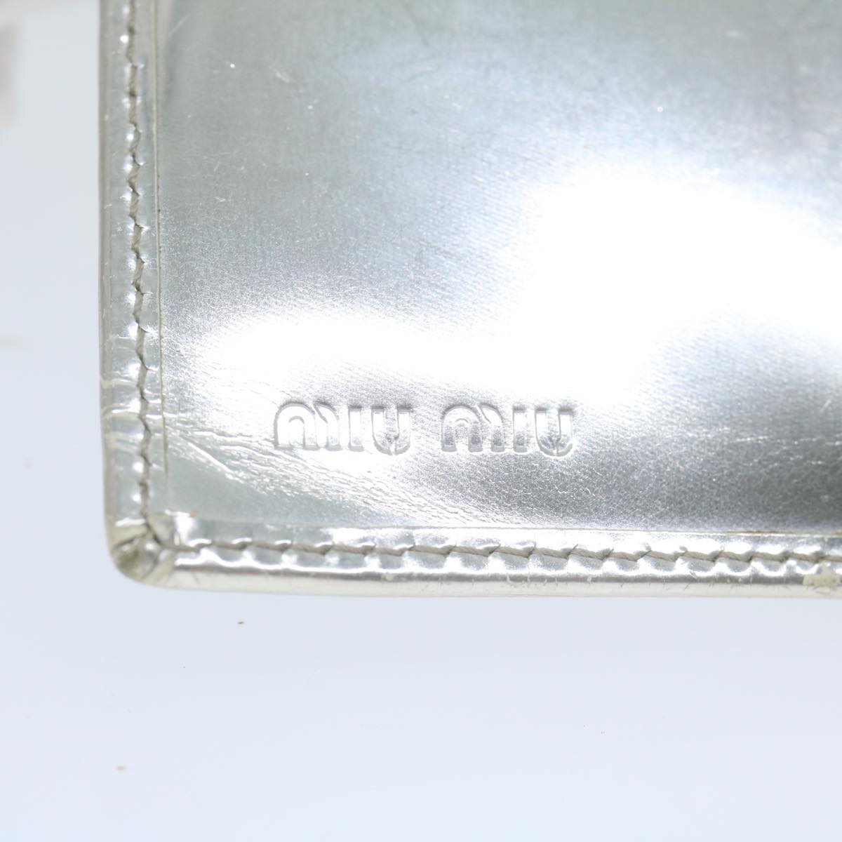 Miu Miu Chain Wallet Patent leather Silver Auth hk979
