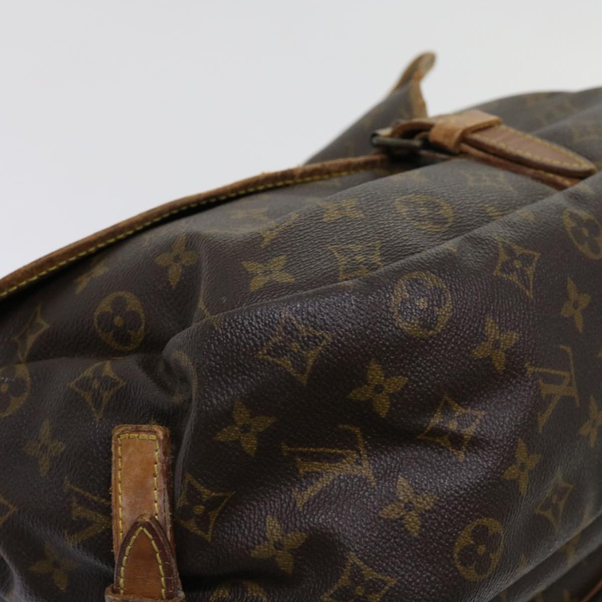 LOUIS VUITTON Monogram Saumur 35 Shoulder Bag M42254 LV Auth hk982