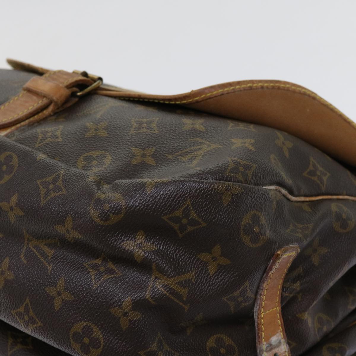 LOUIS VUITTON Monogram Saumur 35 Shoulder Bag M42254 LV Auth hk982