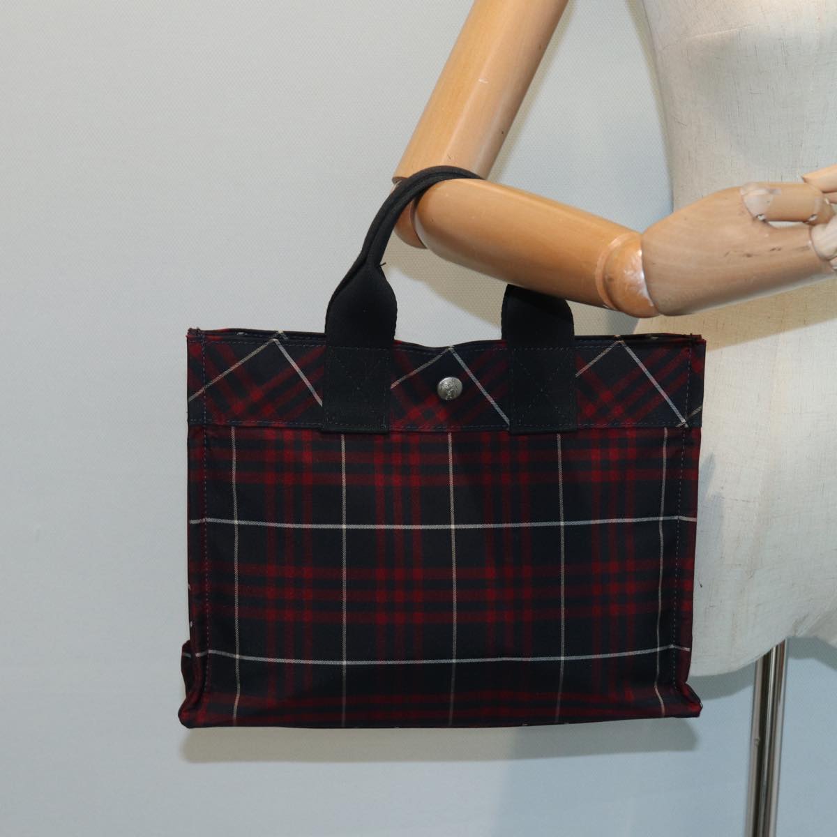 BURBERRY Nova Check Blue Label Hand Bag Nylon Red Auth hs1682