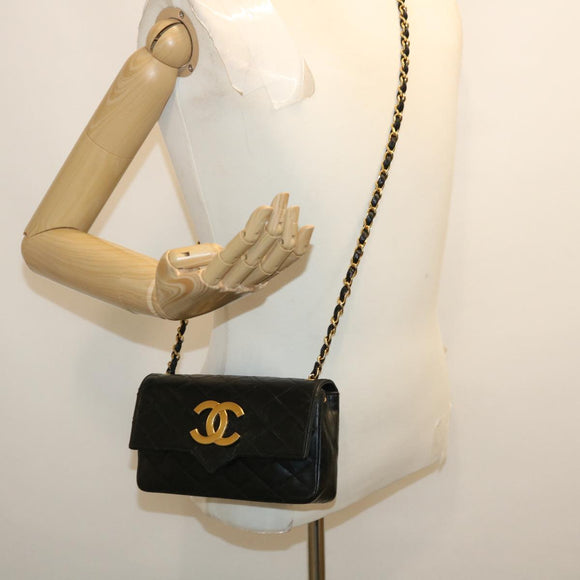 CHANEL Matelasse Shoulder Bag Lamb Skin Black Gold CC Auth jk1831