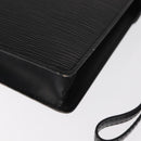 LOUIS VUITTON Epi Serie Dragonne Clutch Bag Black Noir M52612 LV Auth ka1030-16