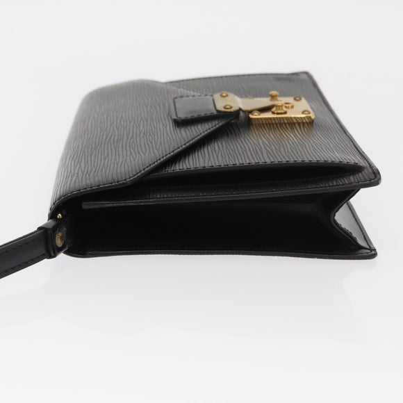 LOUIS VUITTON Epi Serie Dragonne Clutch Bag Black Noir M52612 LV Auth ka1030