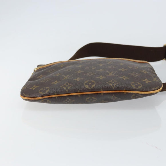 LOUIS VUITTON Monogram Pochette Bosphore Shoulder Bag M40044 LV Auth ka1031A