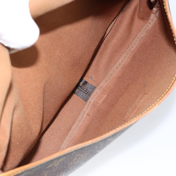 LOUIS VUITTON Monogram Saumur 30 Schoudertas M42256 LV Auth ka110