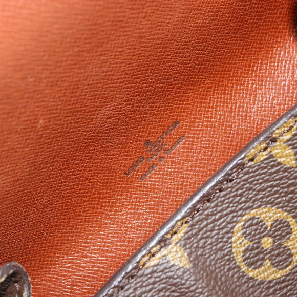 LOUIS VUITTON Monogram Saint Cloud MM Shoulder Bag M51243 LV Auth ka1102